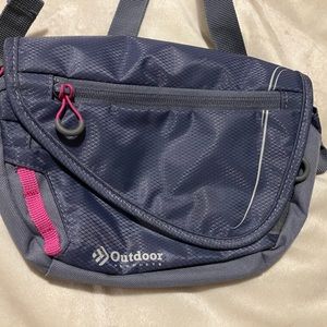 Fanny pack